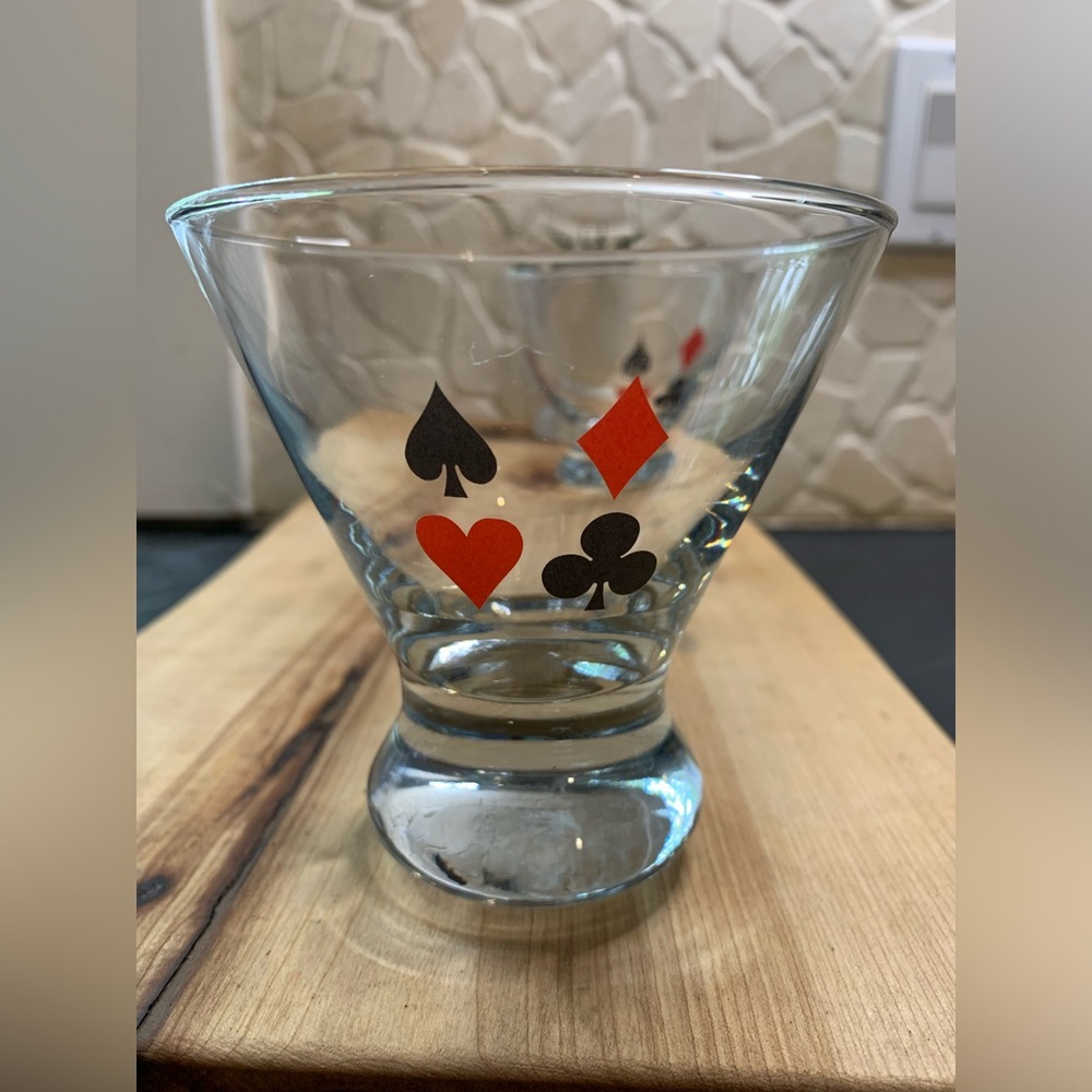 SET OF 2 | Vintage Poker ♥️ ♣️ ♦️ ♠️ Cocktail Glasses